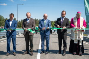 Kauno miesto savivaldybė Ties Eiguliais oficialiai atidarytas naujas viadukas: užtikrins patogesnį susisiekimą